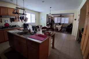 14964 Butler Peak Ct, Victorville, CA 92394 - Photo 16