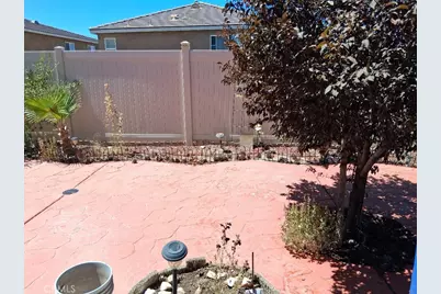 14964 Butler Peak Court, Victorville, CA 92394 - Photo 46