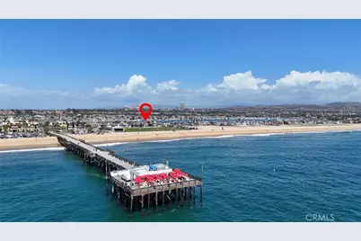 916 E Oceanfront, Newport Beach, CA 92661 - Photo 44
