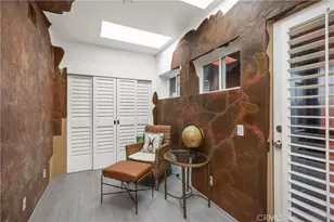 103 Yorktown, Newport Beach, CA 92660 - Photo 24