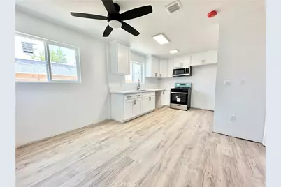 5718 S Manhattan Place, Los Angeles, CA 90062 - Photo 22