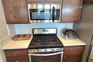 21851 Newland Street, Huntington Beach, CA 62646 - Photo 14