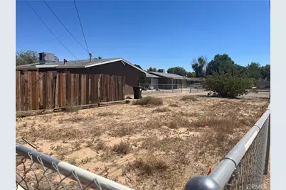 13252 NW Navajo Road, Apple Valley, CA 92308 - Photo 12