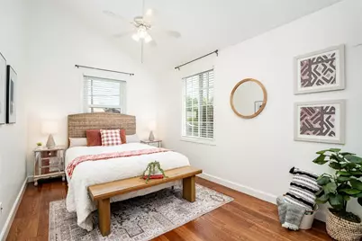 118 Adams Avenue, Huntington Beach, CA 92648 - Photo 30