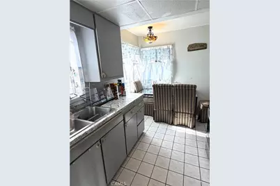 5846 Gardenia Avenue, Long Beach, CA 90805 - Photo 24