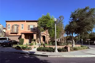 67 Sanctuary, Irvine, CA 92620 - Photo 2