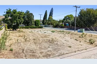 2877 Avenida Simi, Simi Valley, CA 93065 - Photo 18