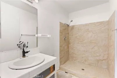 1140 Pacific Avenue #19, Long Beach, CA 90813 - Photo 18