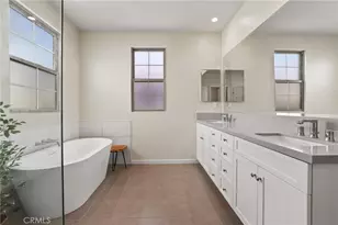 152 Newburry, Irvine, CA 92618 - Photo 32