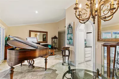 21641 Jornada, Mission Viejo, CA 92692 - Photo 8