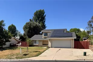 30628 Moontide Ct, Temecula, CA 92592 - Photo 2