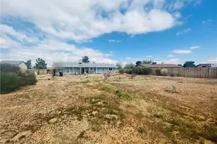 21259 Rosewood St, Apple Valley, CA 92308 - Photo 4