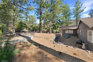 6234 Division St, Wrightwood, CA 92397 - Photo 32