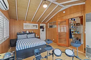 2080 Mojave Scenic Dr, Wrightwood, CA 92397 - Photo 12