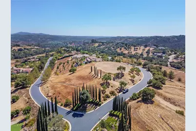 4034 Bridlewood Road, Fallbrook, CA 92028 - Photo 1