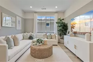 27448 Shining Willow Ln, Valencia, CA 91381 - Photo 16