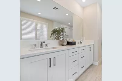 29503 Corte Azulejo, Valencia, CA 91354 - Photo 18