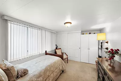 114 Yorktown, Newport Beach, CA 92660 - Photo 18