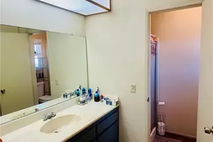 2111 Whitestone Dr, Riverside, CA 92506 - Photo 18