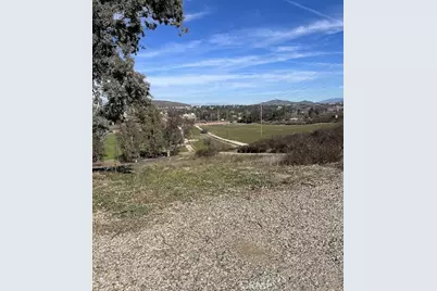 30925 Nicolas Road, Temecula, CA 92591 - Photo 2