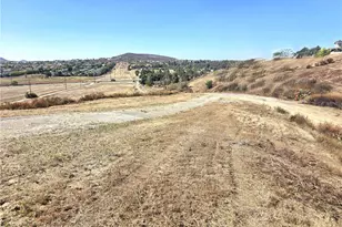 30925 Nicolas Rd, Temecula, CA 92591 - Photo 24