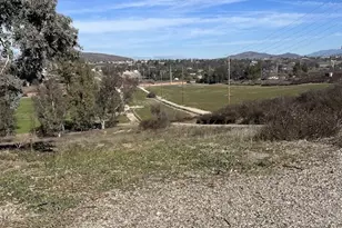 30925 Nicolas Rd, Temecula, CA 92591 - Photo 2