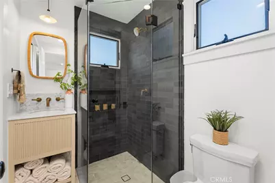 337 Holmwood Drive, Newport Beach, CA 92663 - Photo 18