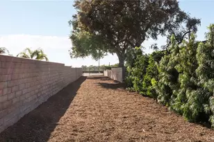 410 N Angelina Dr, Placentia, CA 92870 - Photo 62