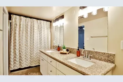 138 Green Oaks Drive, Riverside, CA 92507 - Photo 14