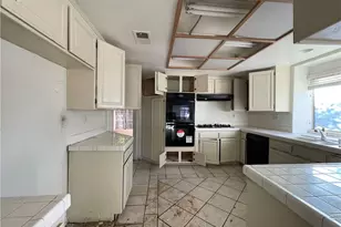 44365 Nolina Cir, Lancaster, CA 93536 - Photo 18