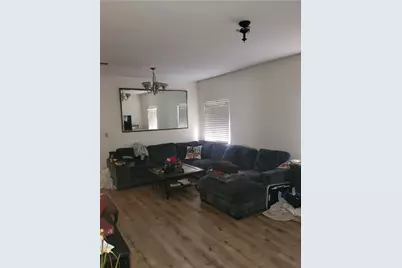 34 E 53rd Street, Long Beach, CA 90805 - Photo 10