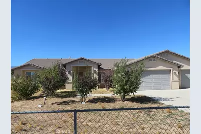 9322 Hollywood Court, Phelan, CA 92371 - Photo 2