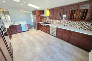 20701 Beach Blvd, Huntington Beach, CA 92646 - Photo 14