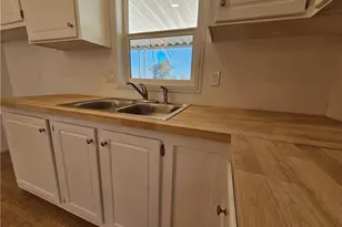 28173 Chaparral Ave, Taft, CA 93268 - Photo 2