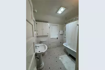 4478 4th Street, Riverside, CA 92501 - Photo 32