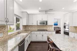 1001 Sungro Way, Bakersfield, CA 93311 - Photo 12