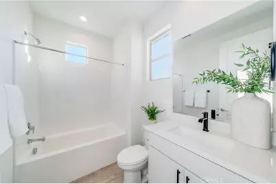 196 Episode, Irvine, CA 92618 - Photo 34