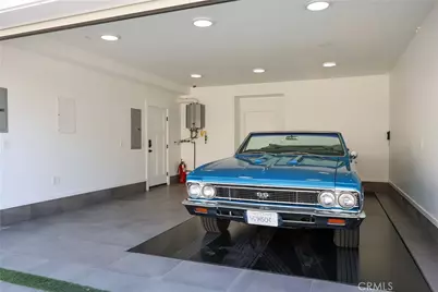 7210 W. Oceanfront, Newport Beach, CA 92663 - Photo 26