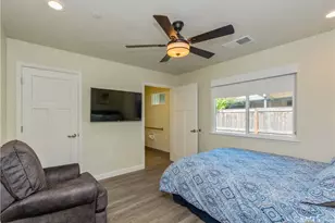 1545 W Calimyrna, Fresno, CA 93711 - Photo 32