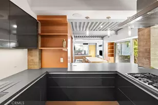 304 Grand Blvd, Venice, CA 90291 - Photo 20