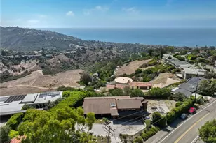 2155 Temple Hills Dr, Laguna Beach, CA 92651 - Photo 14