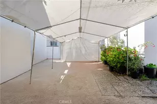 421 E 65th, Los Angeles, CA 90003 - Photo 12