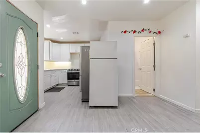 421 E 65th, Los Angeles, CA 90003 - Photo 6