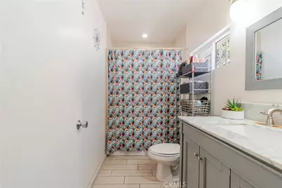 421 E 65th, Los Angeles, CA 90003 - Photo 26