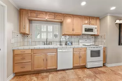 66136 Mars Drive, Joshua Tree, CA 92252 - Photo 18