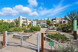 186 Stellar, Irvine, CA 92618 - Photo 40