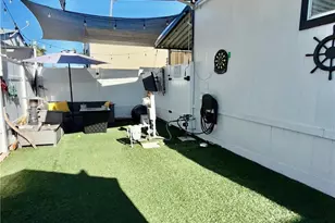 7652 Garfield Ave, Huntington Beach, CA 92648 - Photo 6