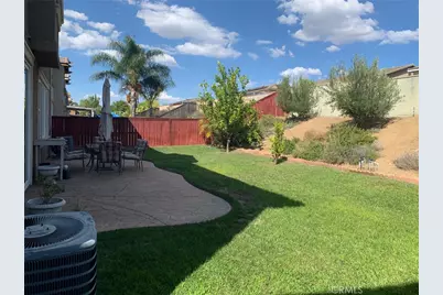 34122 San Sebastian Ave, Murrieta, CA 92563 - Photo 4