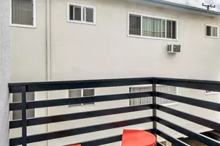 1344 N Kenmore, Los Angeles, CA 90027 - Photo 36