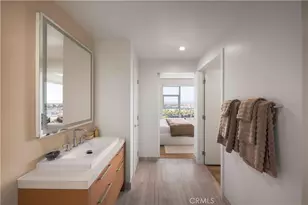 9 MacArthur Pl, Santa Ana, CA 92707 - Photo 6